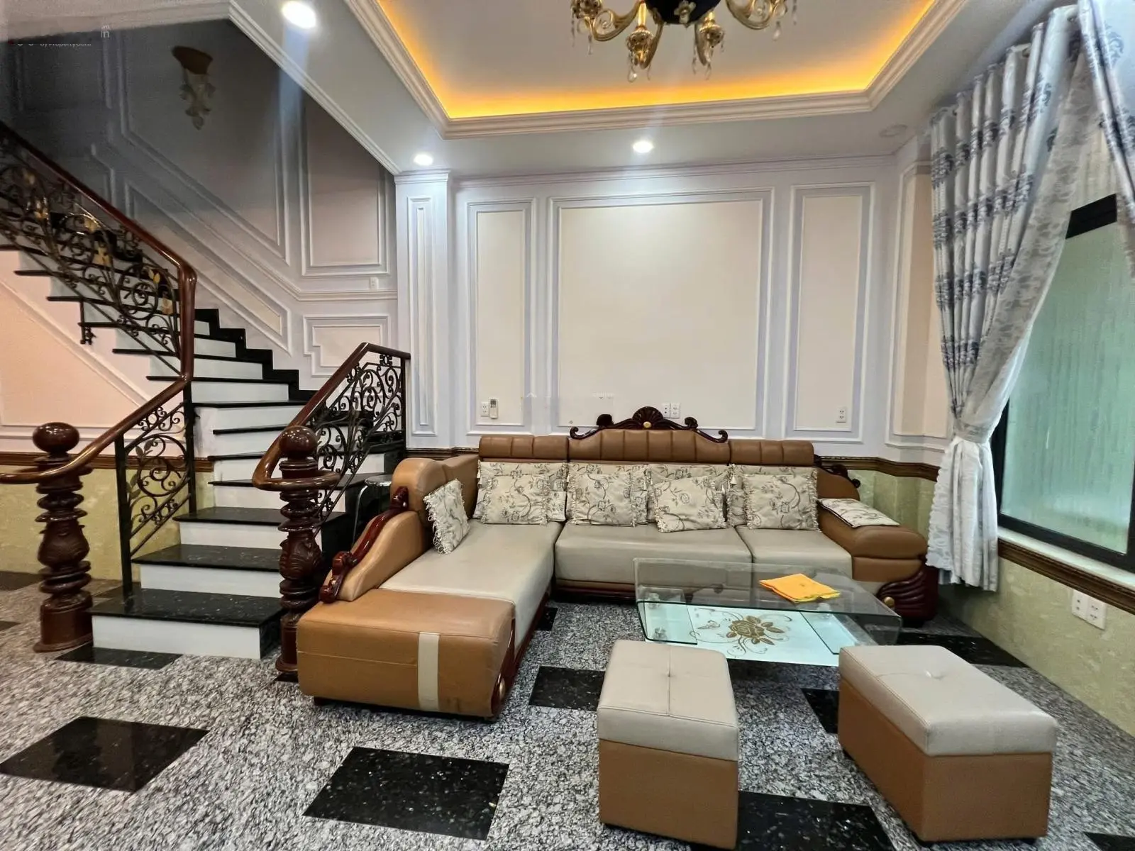 Bán nhà 3 mặt sân vườn, hoàn thiện thang máy - KĐT Lakeview City 0966514349