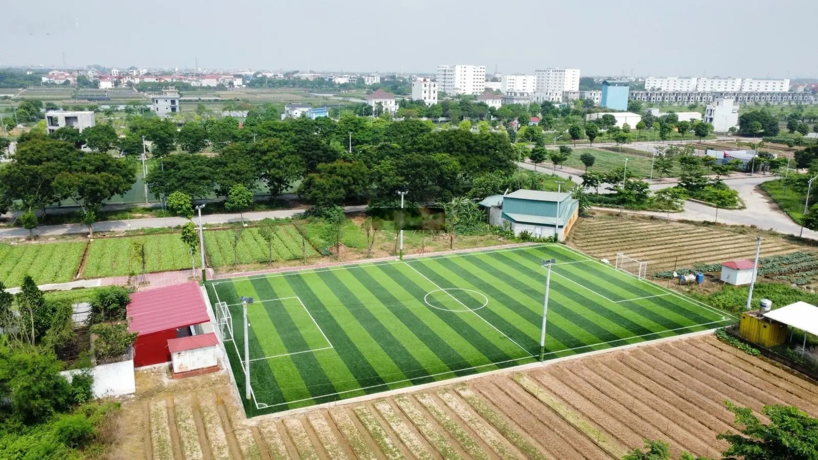 Chính chủ bán 100 m2 (5 x 20m). Đường quy hoạch đẹp, sát trường đại học, cam kết đầu tư sinh lời