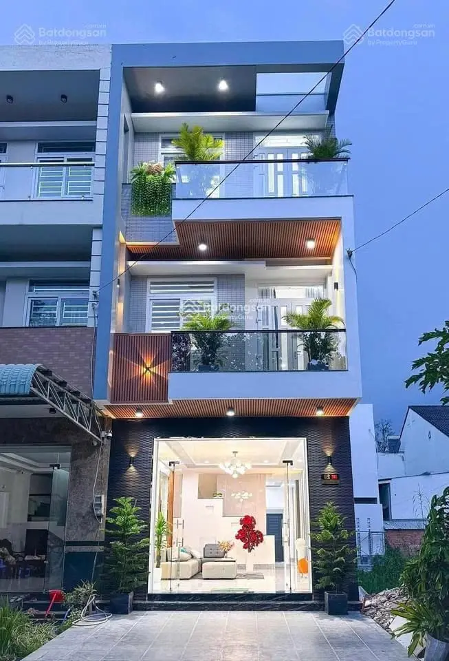 Kẹt tiền cần bán gấp nhà 80m2, ngay MT đường Đa Phước - Bình Chánh, full nội thất, thuê sẵn 8tr/th