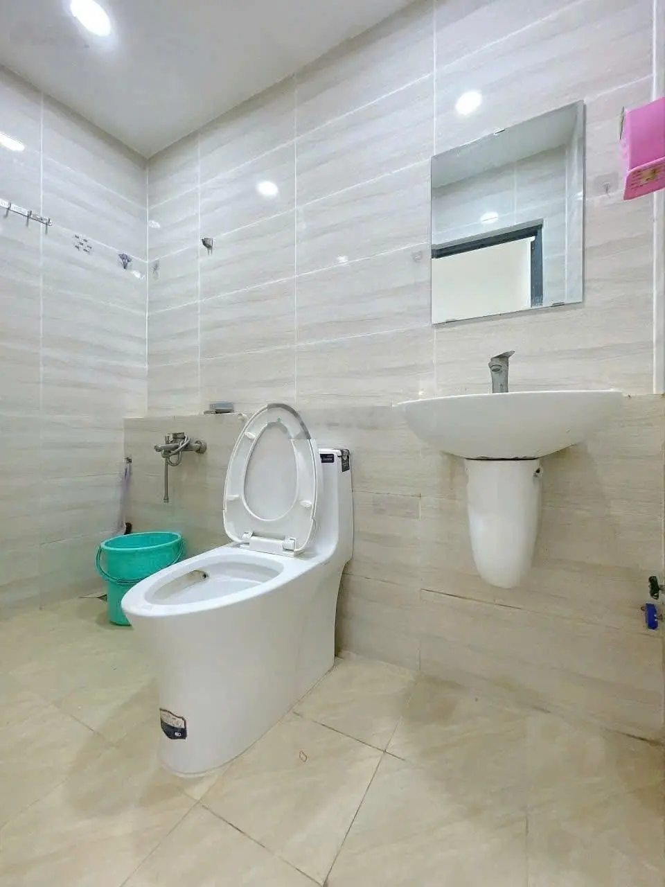 Chủ Ngộp Cần Bán Giá 1TỶ2 tại Liên Ấp 1 - 2 - 3, Vĩnh Lộc A, Bình Chánh, 60m2, 3PN, 2WC, đầu tư tốt