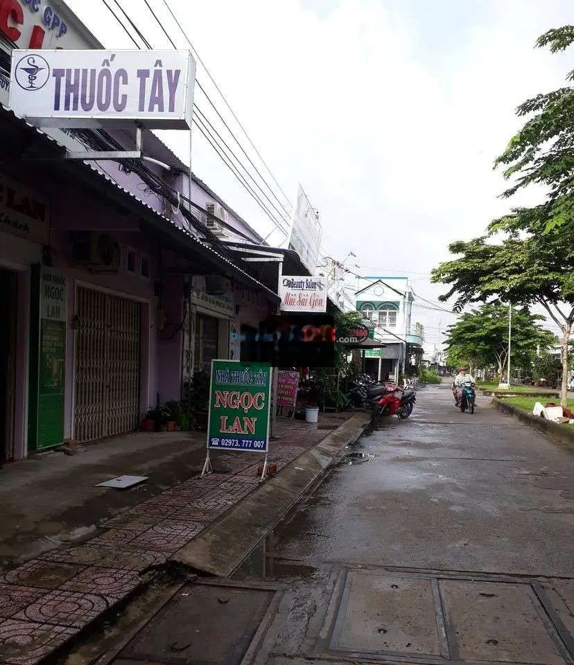 Nền mặt tiền 12.6m Rạch Giá.