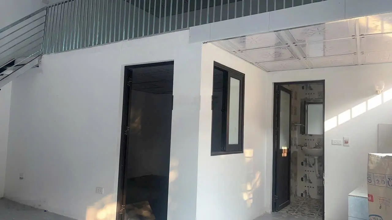 Bán nhà C4 mới xây 40m2, Đại Mạch, Đông Anh, ô tô tải vào tận nhà