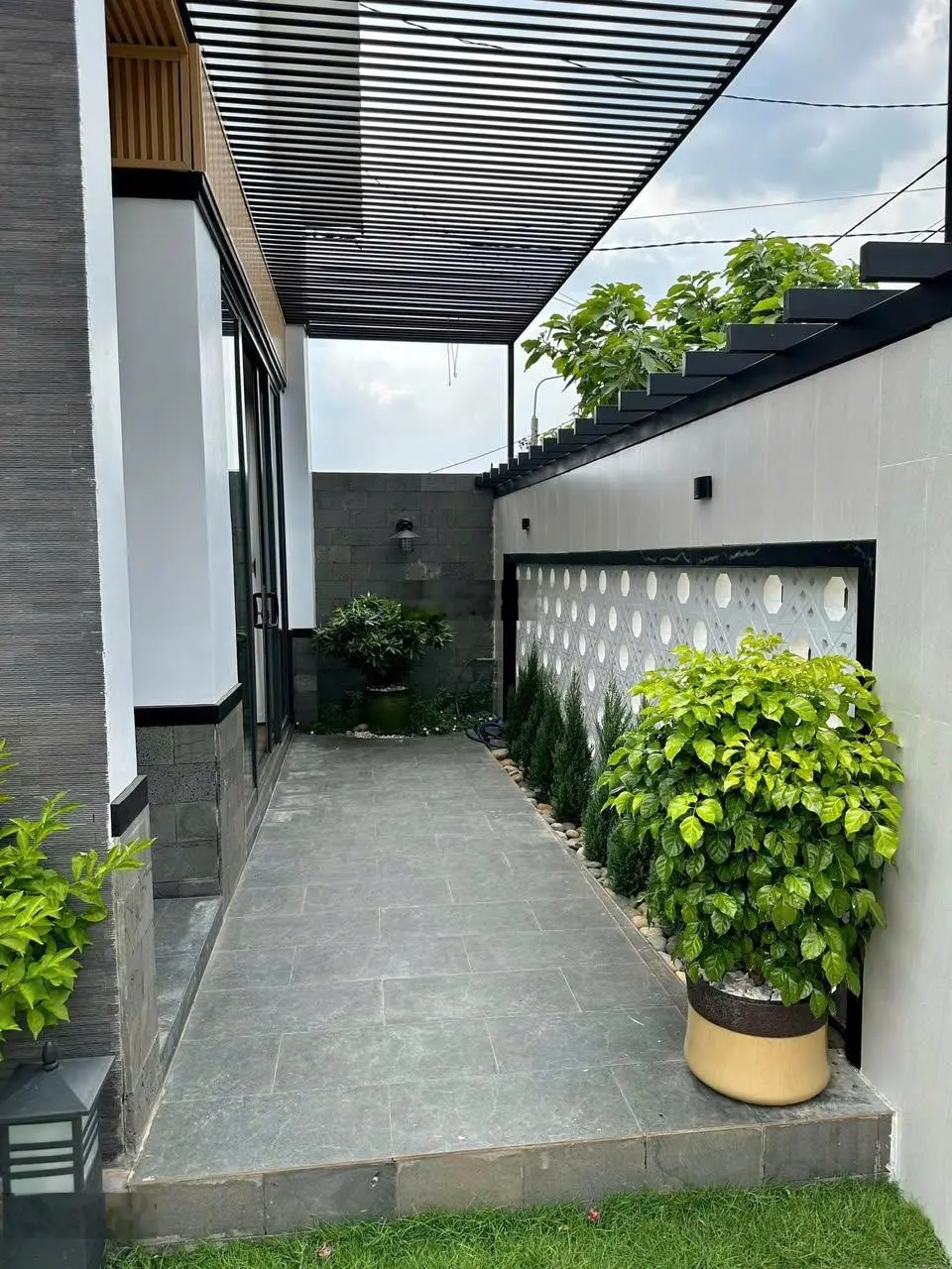 Bán nhà riêng tại Đường NG3, 760 triệu, 100m2, 3PN, view đẹp Gần trường TH Chánh Phú Hòa chỉ 200m