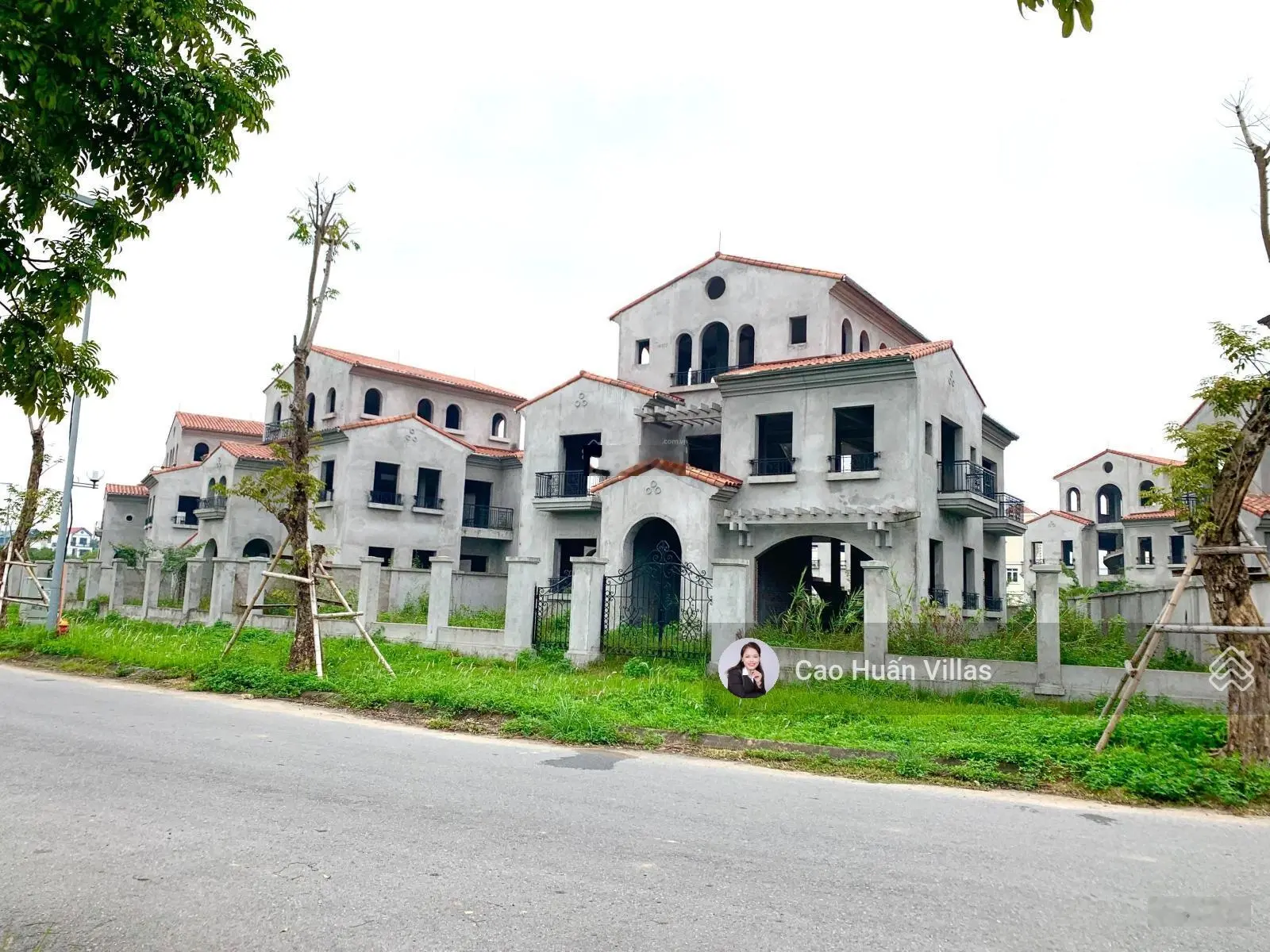 CC cần bán nhà 275m2 Sát Hà Đô Charm Villas, giá 27.x tỷ có sổ tại Sudico, Nam An Khánh, Hà Nội