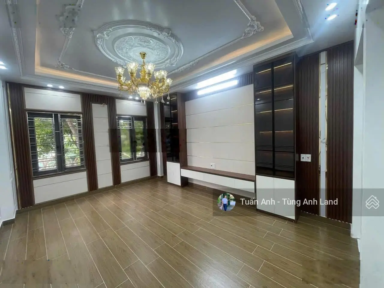 Nhà 5 tầng 60m2 Xây Mới có thang máy tuyến 2 Lê Hồng Phong.