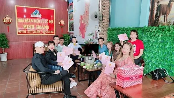 ĐẤT NGỘP Minh Lập, CHƠN THÀNH 5m nhựa đường liên huyện 32 mét Dân Đông