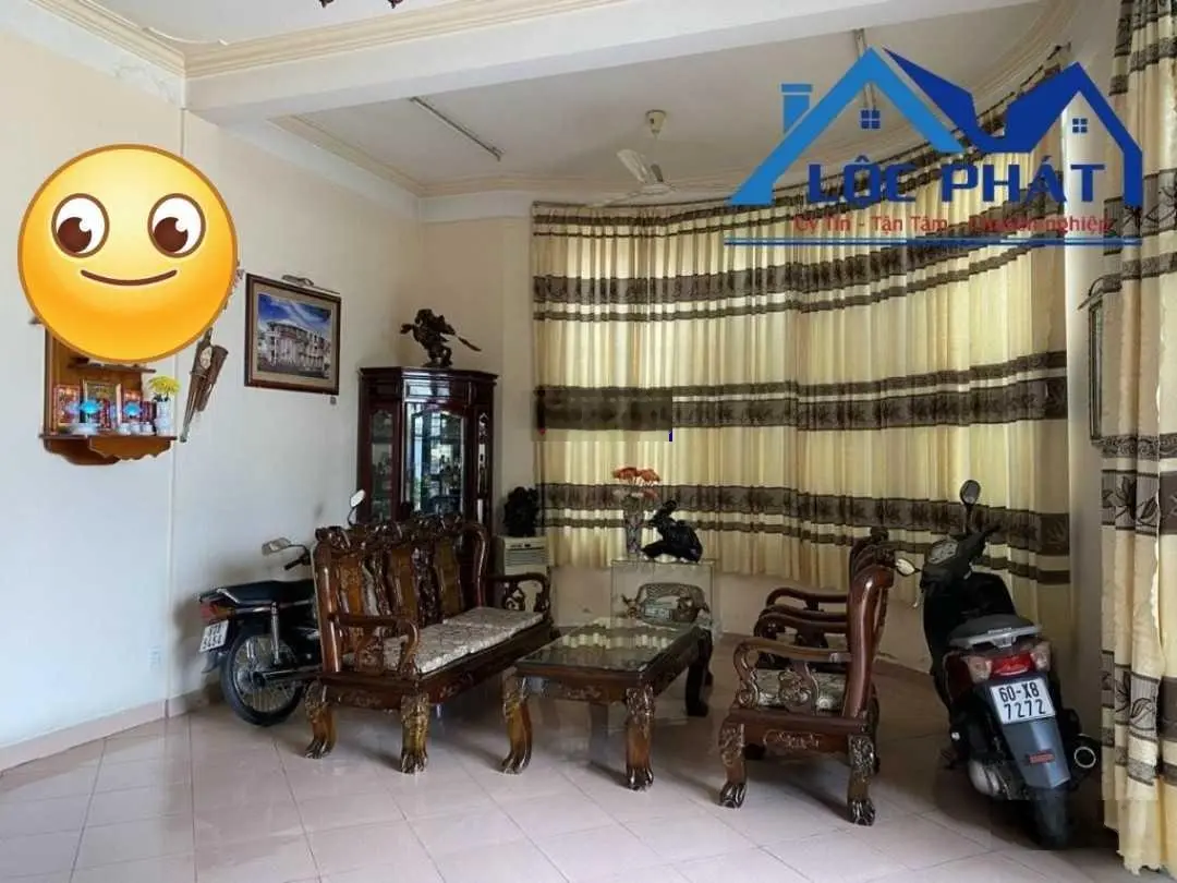 Bán khách sạn 1 trệt 2 lầu tại Phường Hóa An, TP Biên Hòa DT 800m2 giá 35 tỷ