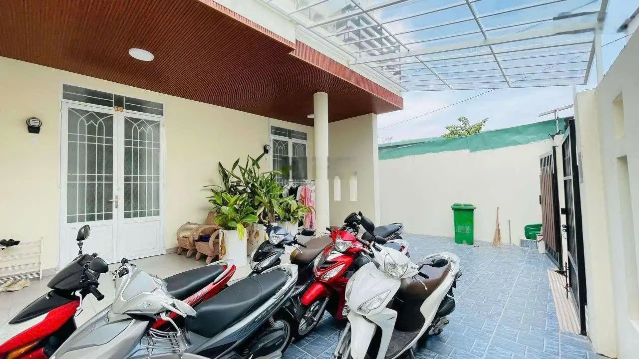 Bán NR 255m2, 22 tỷ, Lê Văn Lương, Tân Hưng, Q7, HCM - View đẹp hot!