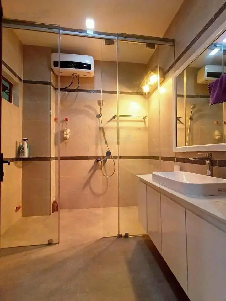 Bán nhà riêng đẹp tại Quán Nam, 8,8 tỷ, 90m2, 4PN, 3WC