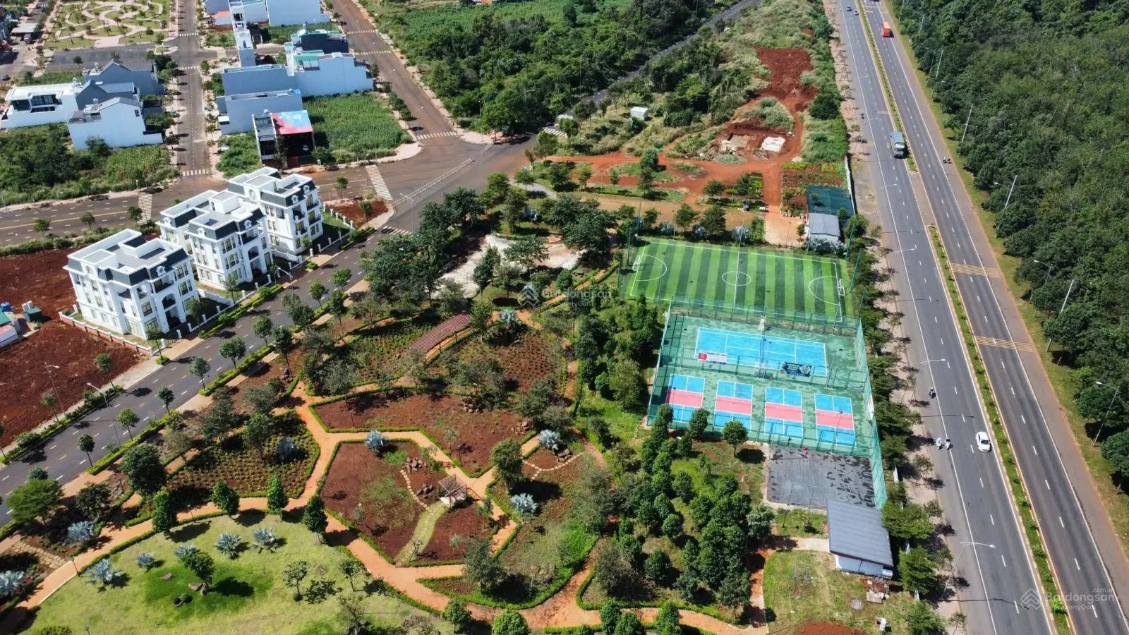 Bán biệt thự Eco City Premia, 13,5 tỷ, 250m2, Tân An, Buôn Ma Thuột, Đắk Lắk