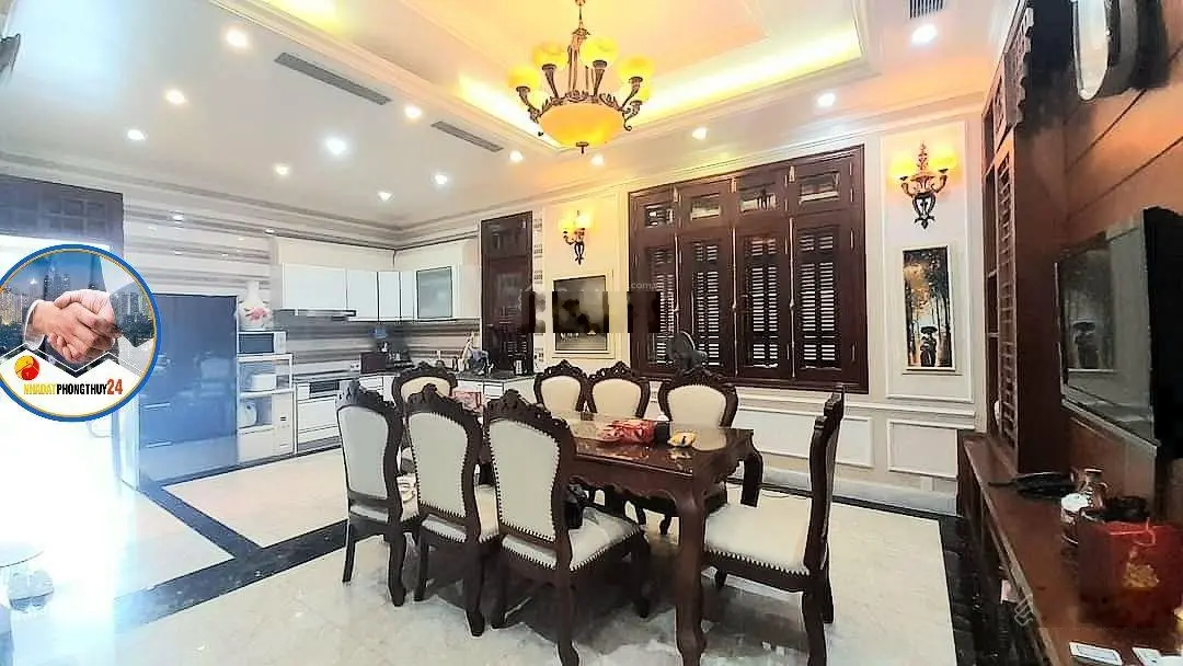 Bán biệt thự Bạch Đằng, Hồng Bàng, Hải Phòng. 250m2, 4 tầng, chỉ 30 tỷ