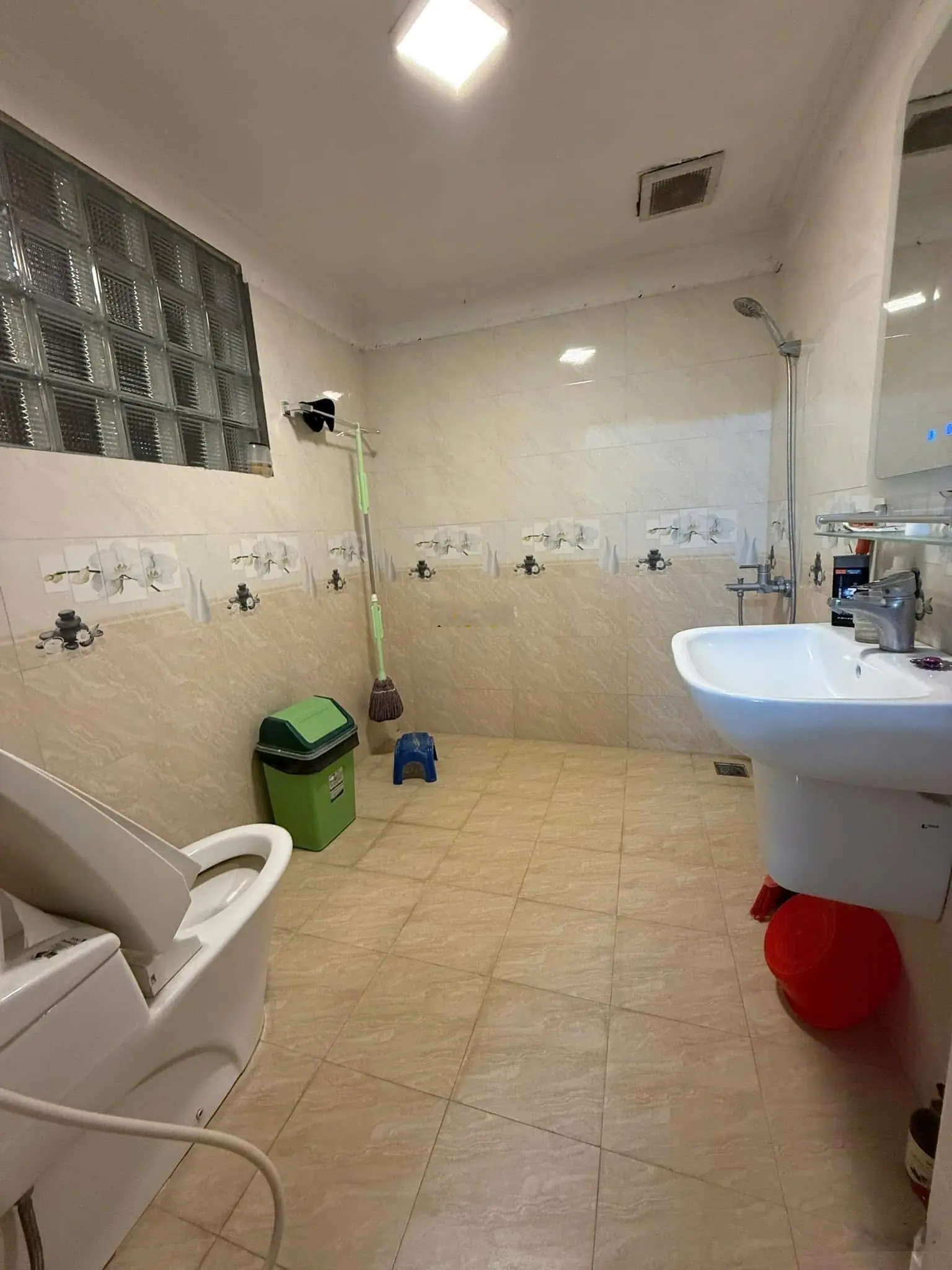 Bán Nhà Riêng view đẹp tại Phố Chùa Láng, 21,5 tỷ, 52 m2, 4PN, 3WC