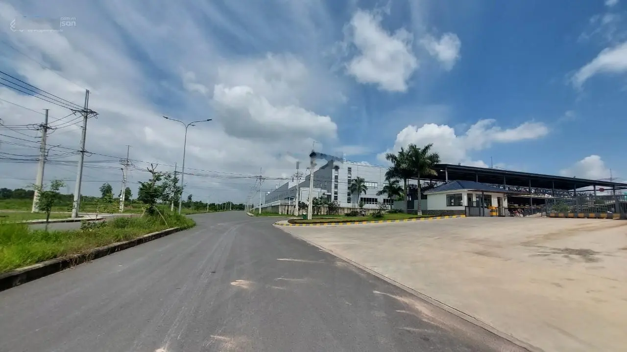 Bán 22,000m2 đất khu công nghiệp Hố Nai 3. Trảng Bom. Đồng Nai