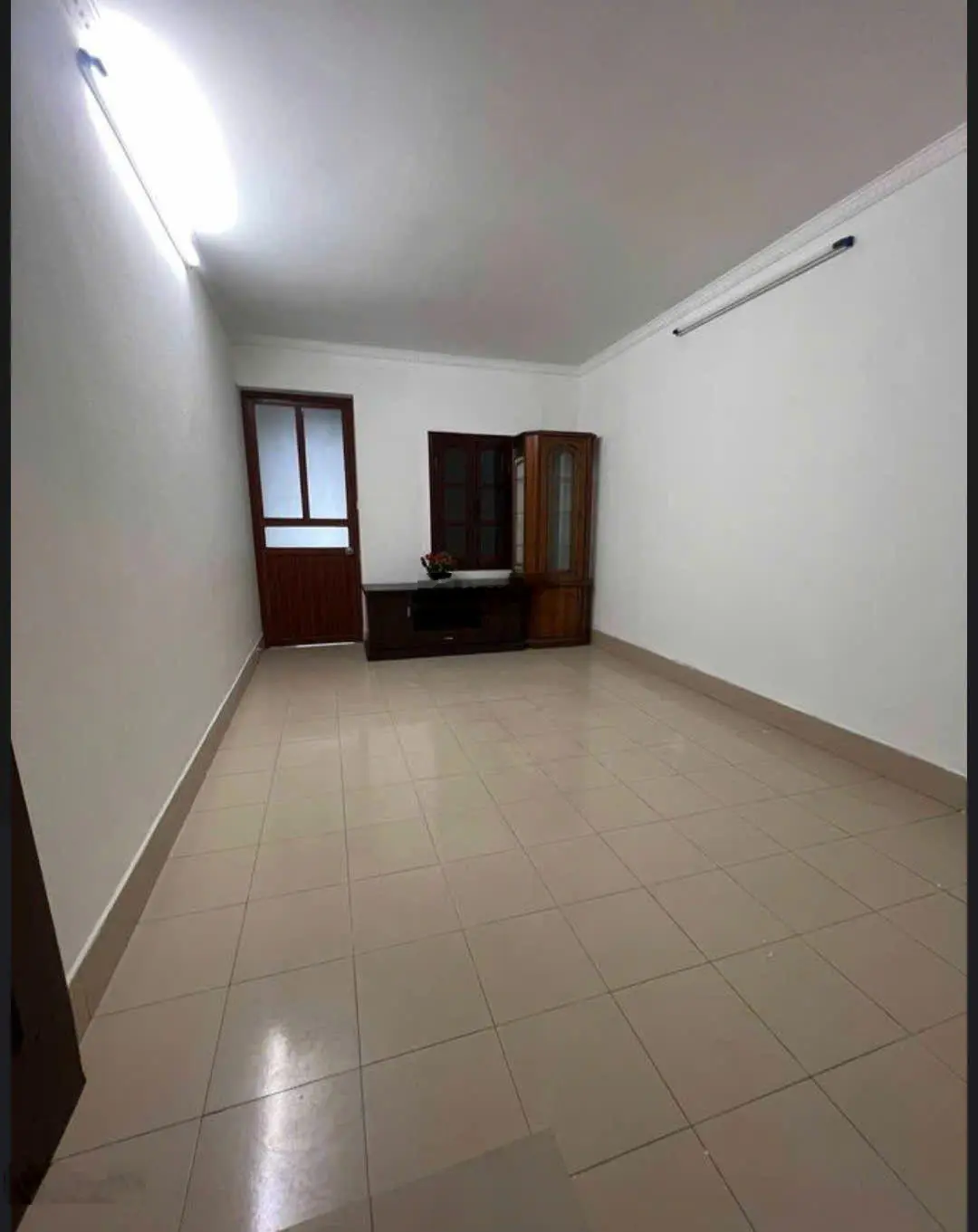 Nhà riêng view đẹp tại Thụy Khuê, 10,9 tỷ, 50m2, 3PN, 4WC, pháp lý đầy đủ