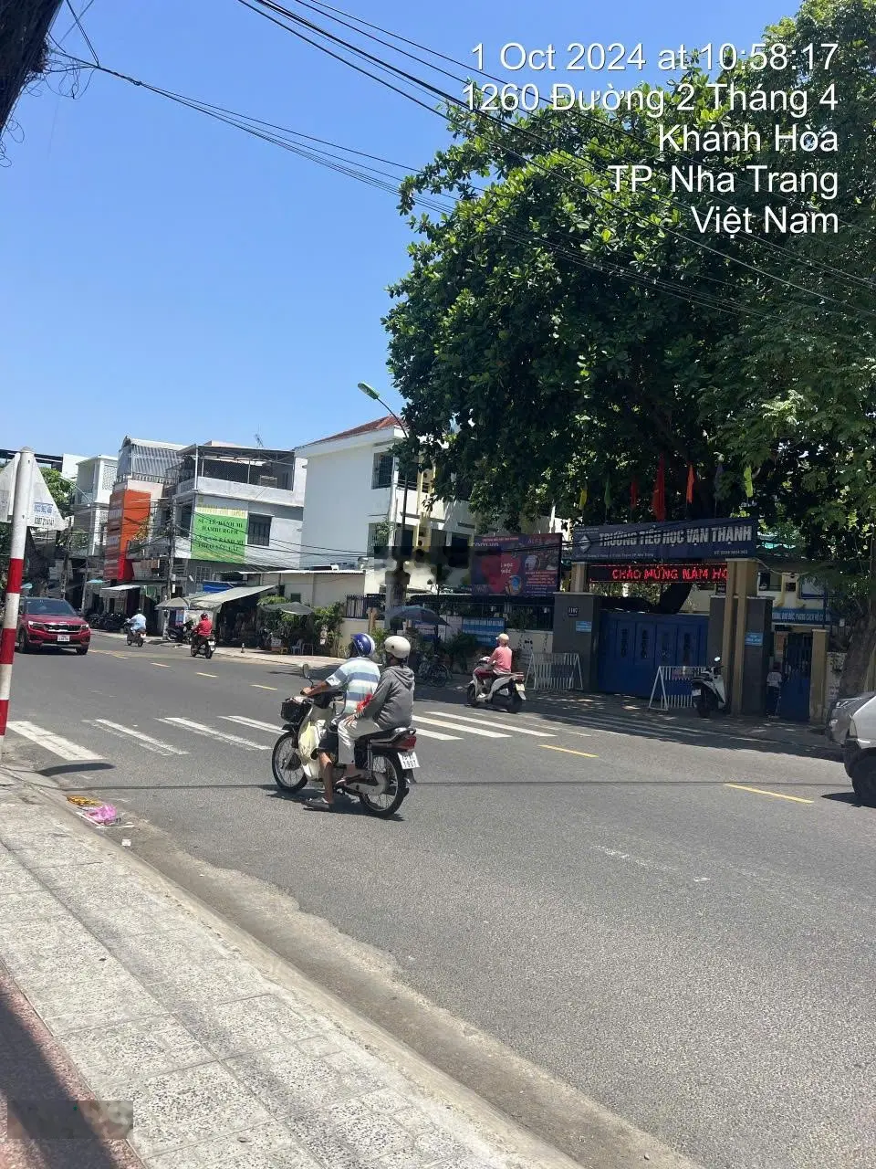 Căn nhà ngay trung tâm thành phố nha trang, chỉ 1,6 tỷ.