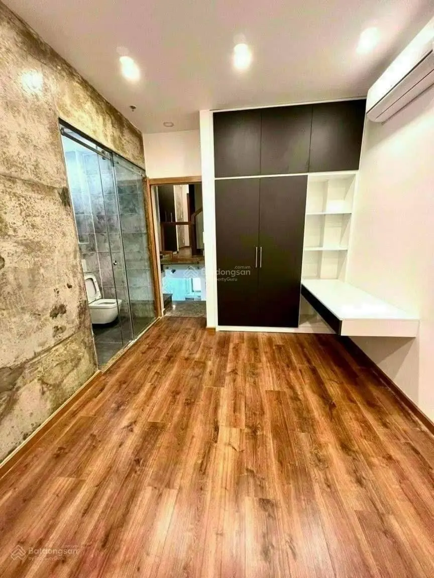 Giá 3tỷ880 có ngay nhà 72m2 ở Phan Đăng Lưu-Phú Nhuận. Cách chợ Bà Chiểu 10p.Đang cho thuê 30tr