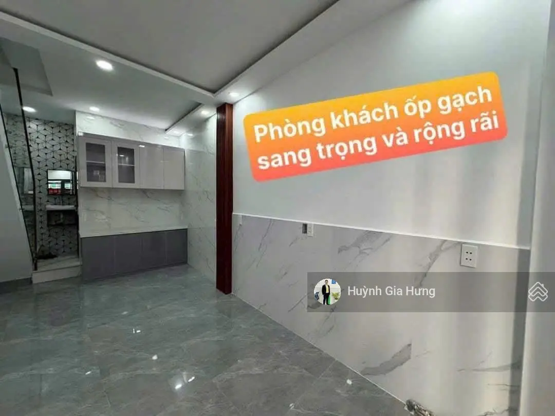 Bán nhà mới hẻm xe hơi đường Lê Thị Bạch Cát, Quận 11, nhà mới vào ở liền, hẻm thông thoáng