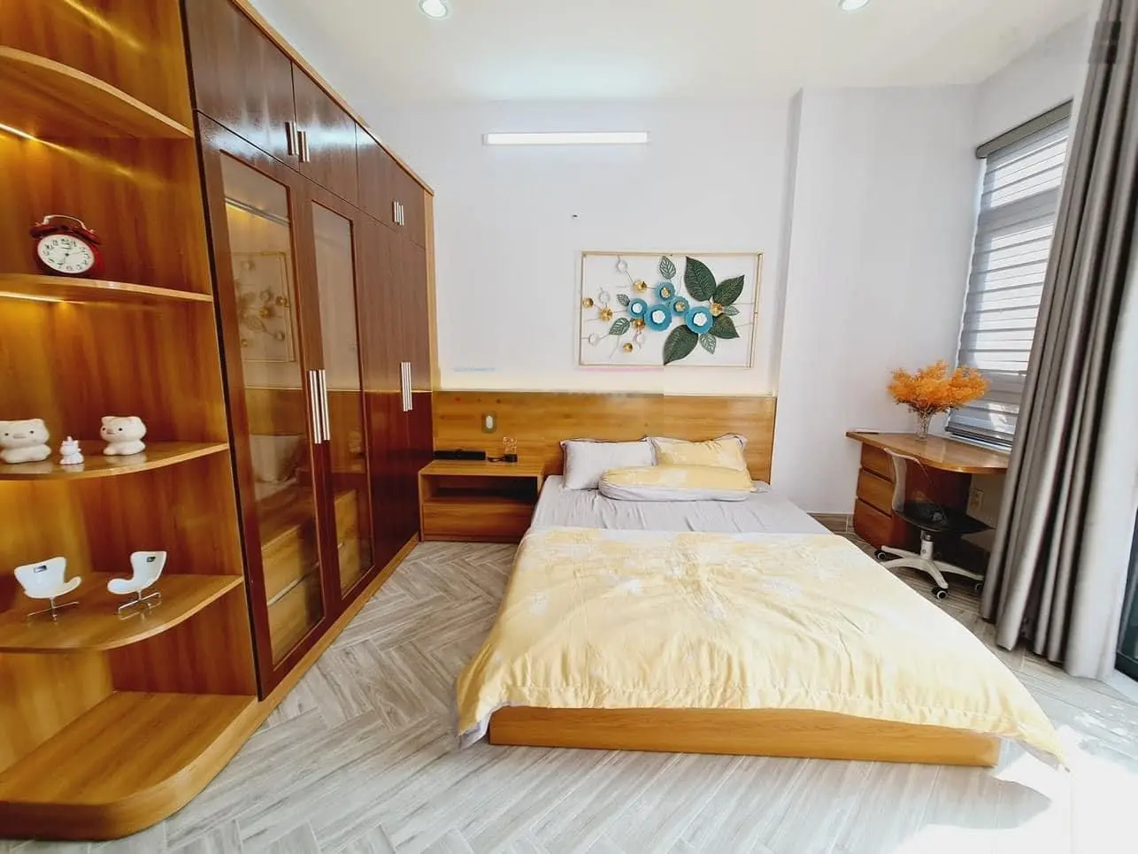 Nhà ngộp cần bán gấp, Đường Phạm Văn Hai, Q. Tân Bình, 40m2, SHR. LH: 0984555724