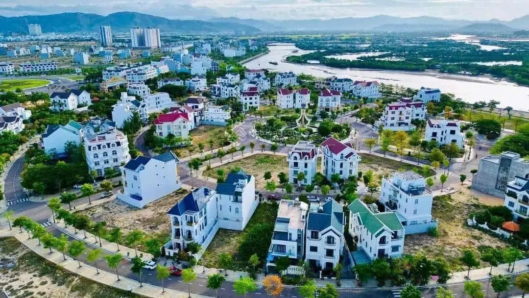 Chủ bán nhanh để định cư nước ngoài, căn biệt thự tâm huyết, view tuyệt đẹp