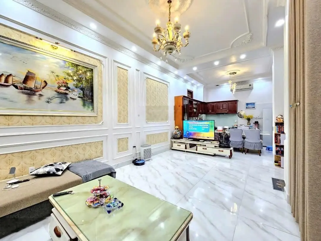 Nhà dân xây độc lập DT 81m2 view đẹp, đầy đủ tiện ích tại Đinh Tiên Hoàng, Hồng Bàng, Hải Phòng