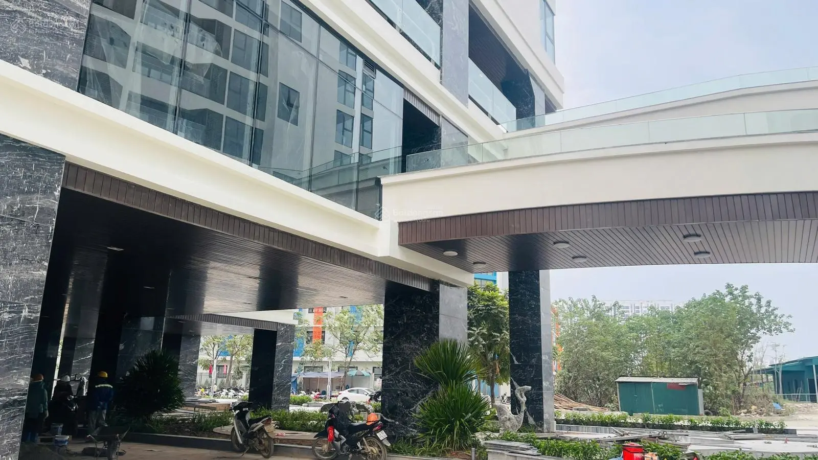 Duplex Iconic Long Biên 154m2, 169.8m2 thông thủy giá từ 14 tỷ nhận nhà ngay