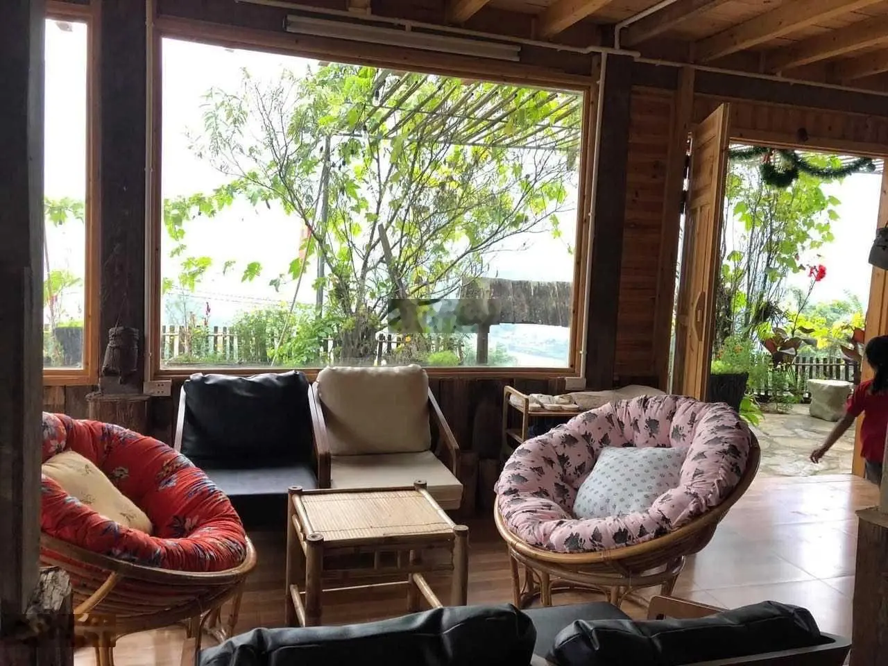 Cần bán homestay Tả Van Mông view nhìn thung lũng ruộng bậc thang!