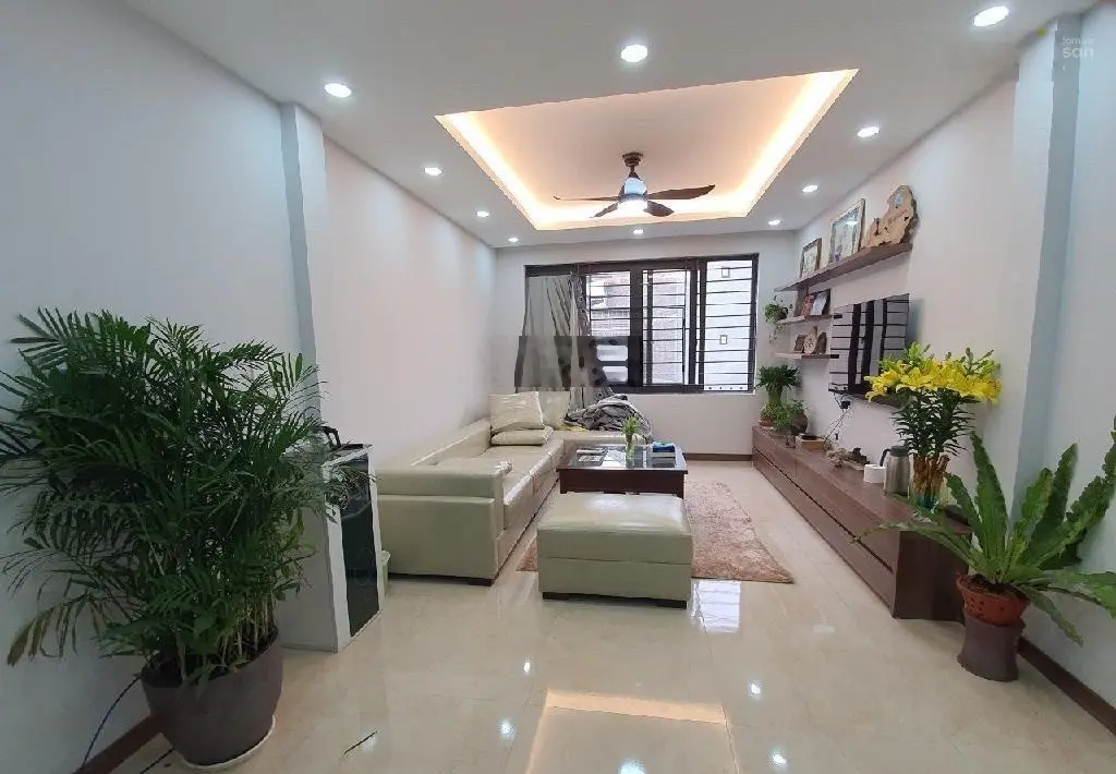 Bán nhà Gia Quất 5 tầng, 55m2, 4ngủ, full nội thất, ô tô đỗ cửa, ô chờ trang máy, 7.2 tỷ