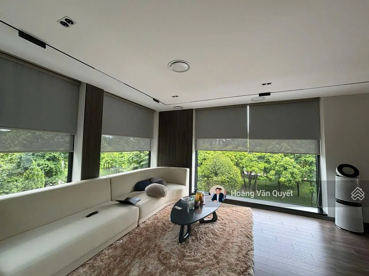 Bán biệt thự đơn lập đường Hoa Ngọc Lan 436m2 3 mặt thoáng view sông full nội thất.. Lh 0962 202 ***