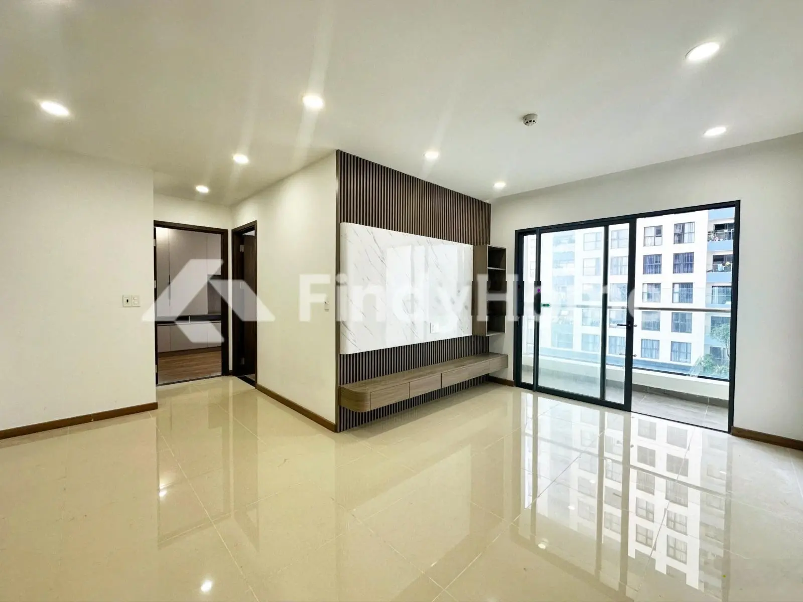 Rẻ nhất: Căn 2PN Đông Nam view hồ bơi Phú Tài Residence giá 1.7x tỷ (Cắt lỗ 500 triệu)