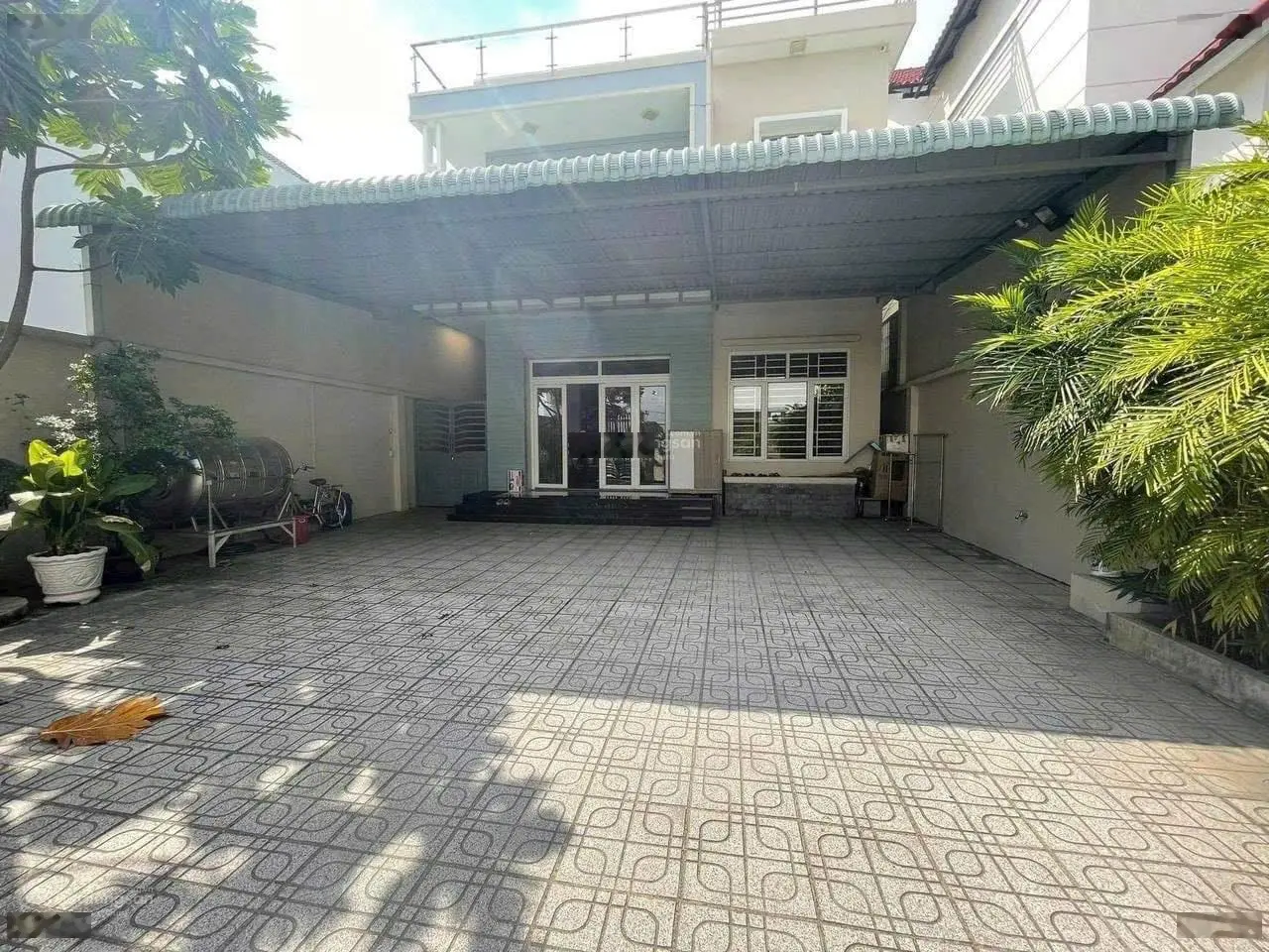 Bán nhà biệt thự 250m2 p.hiệp hoà