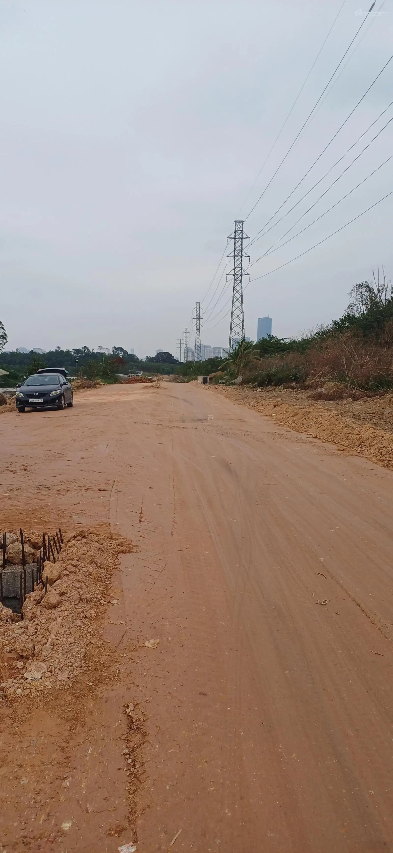 Bán nhanh, nhà mới Miêu Nha, Tây Mỗ, lô góc, ô tô đỗ cổng, view triệu đô, thoáng, sáng