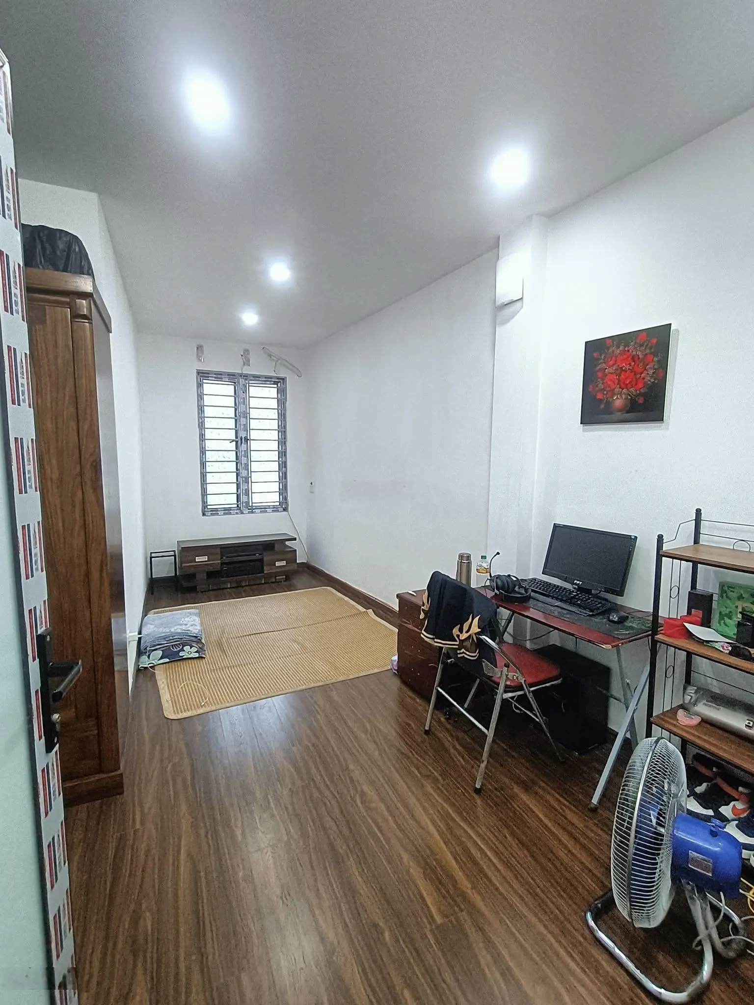 4.58 tỷ_32m2*4t_ngã 4_đại la_trương định_minh khai_hai bà trưng_0985818818