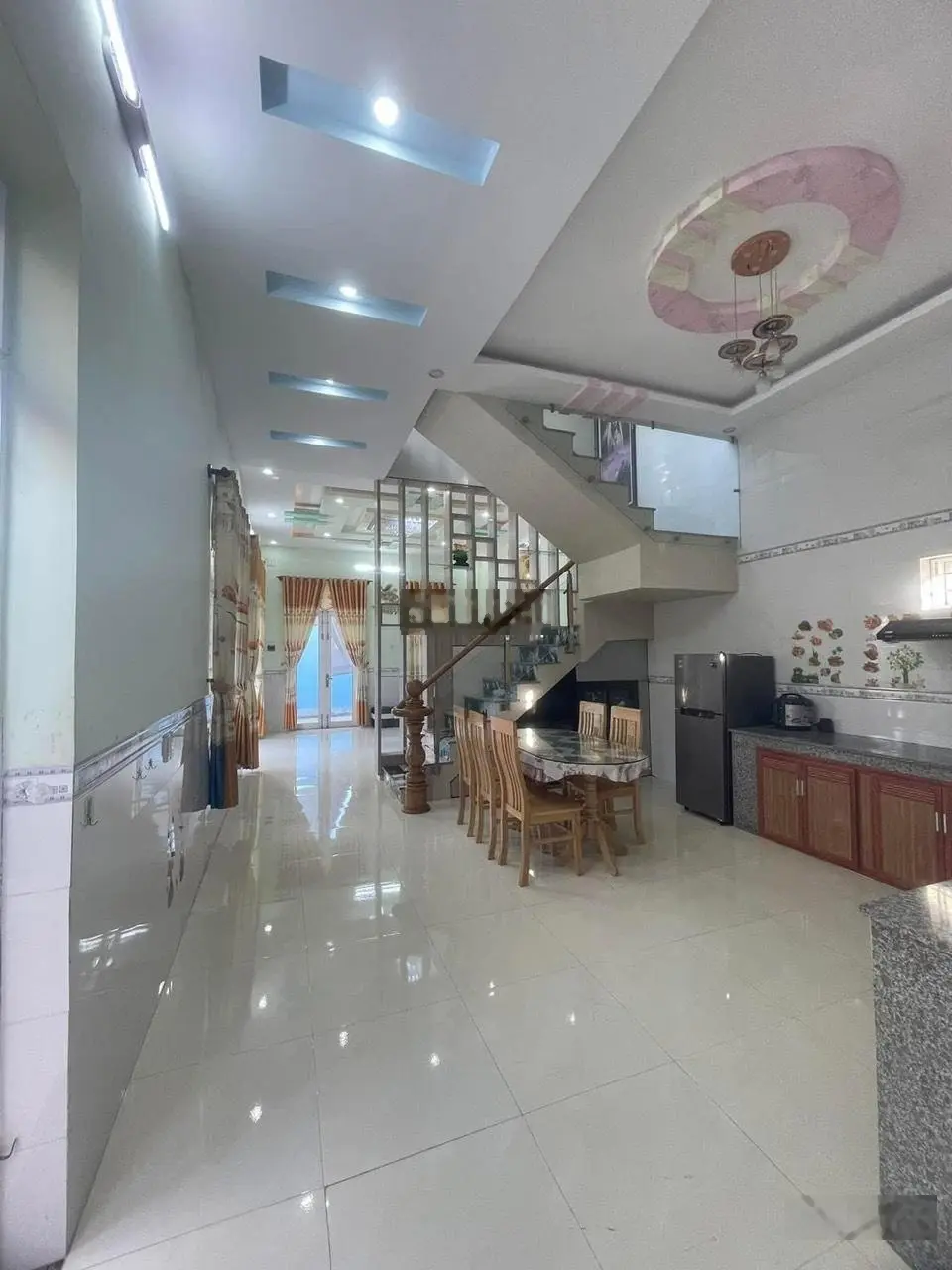 Bán nhà, Phước Tỉnh nhà 1 trệt, 1 lầu, 2pn, 2nvs, 1 pk 467m2 thực tế (580m2) sử dụng có 150m2 TC