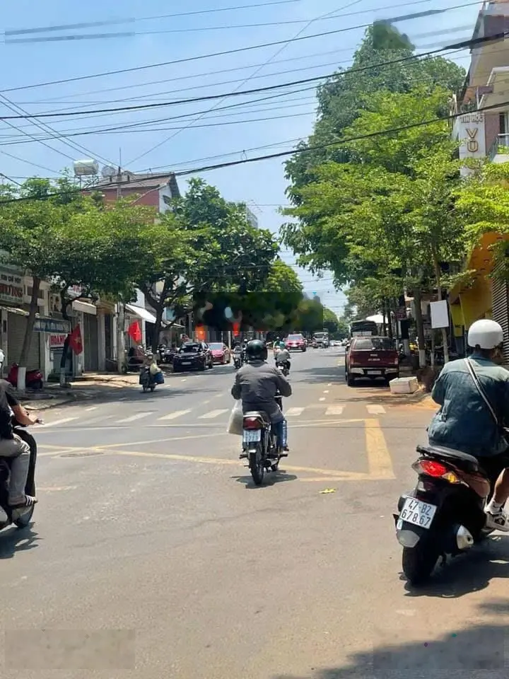 Nhà 1 Mê Mặt Tiền Nguyễn Thị Minh Khai hiện tại đang Kinh Doanh tốt HẠ KỊCH SÀN 8ty7. Nhà nở hậu