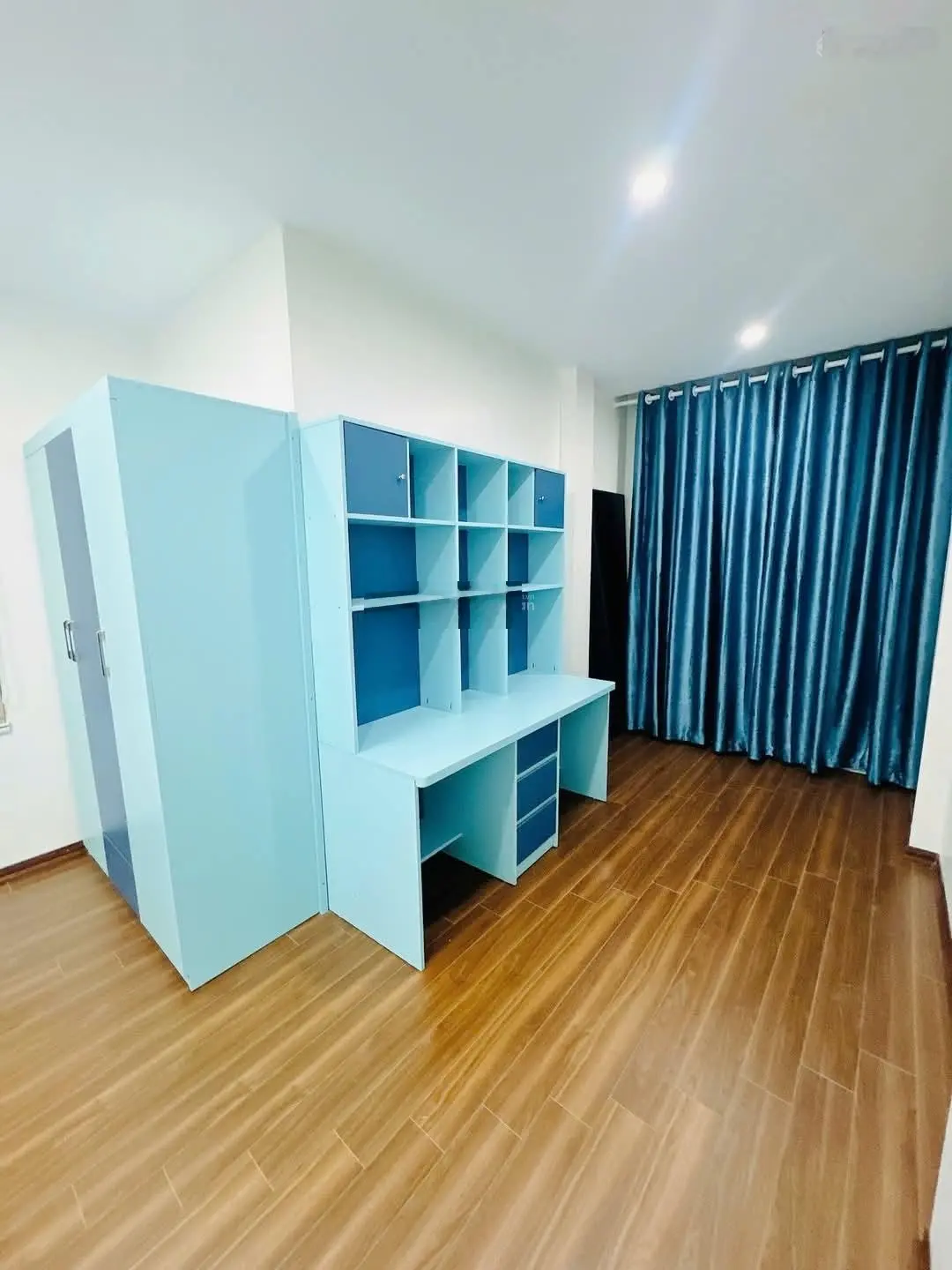 Siêu phẩm căn 4 tầng 30m2 phố Đặng Tiến Đông, Hoàng Cầu. Khu phân lô Học viện Chính trị. Bán nhanh