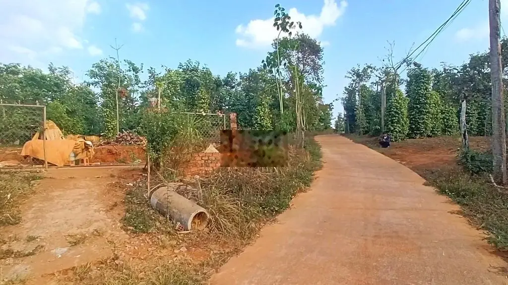 Bán 1,75ha đất ĐăkWe, ĐăkRLấp ĐăkNông 280m đường QH thổ cư, giá 2.7 tỷ