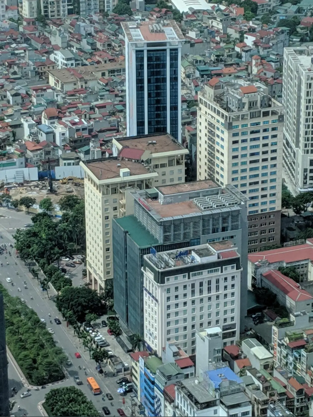 Tòa building VP cực hiện đại Q. Ba Đình - DT 40tỷ/năm - 21 tầng, 1730m2 đất lâu dài, MT29 - 1000 tỷ