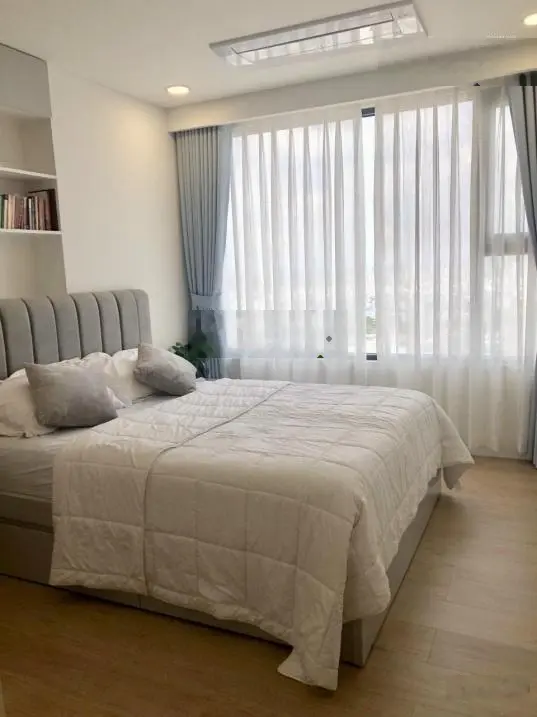 Cần bán gấp CHCC Lucky Palace Quận 6, Penthouse 170m2 4 PN giá: 8.5 tỷ sổ hồng. LH 0934 144 *** Hương