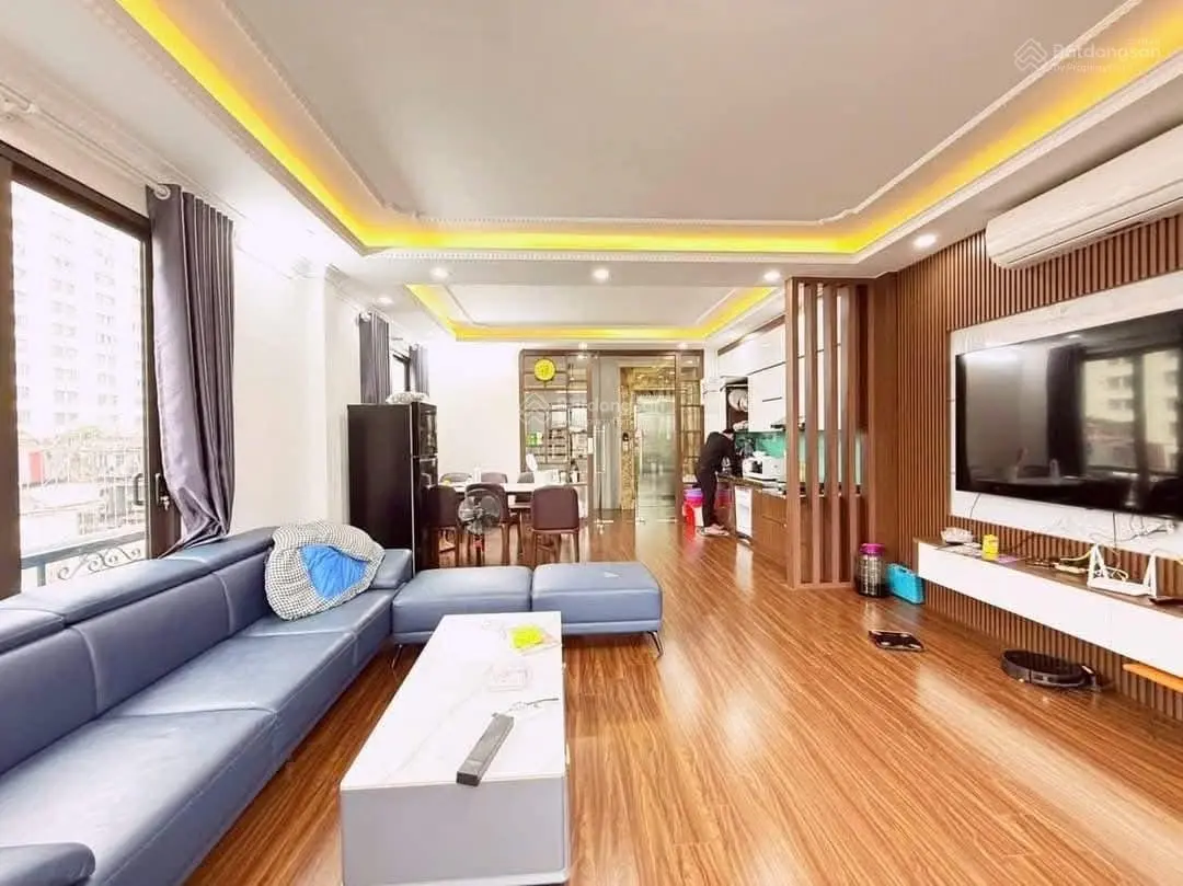 Ngõ phố 81 Trần Cung 65m2 7 tầng thang máy lô góc 17,9 tỷ đường 10m tiện ở và cho thuê văn phòng