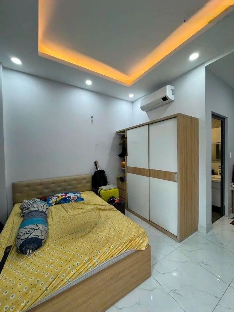 Nhà 4 tầng - 56m2 - ngay cạnh chợ Gò Xoài, Bình Tân - giá bán nhỉnh 6 tỷ - full nội thất - ở và KD