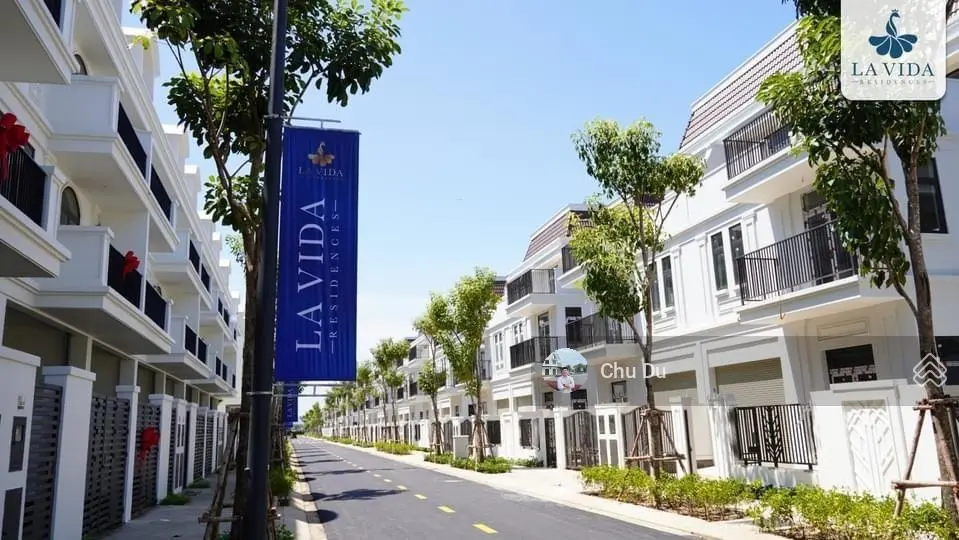 Bán nhà phố 6x17m La Vida Residences View Biệt Thự Song Lập, giá chỉ 6,8 tỷ (chủ bao full phí CN)