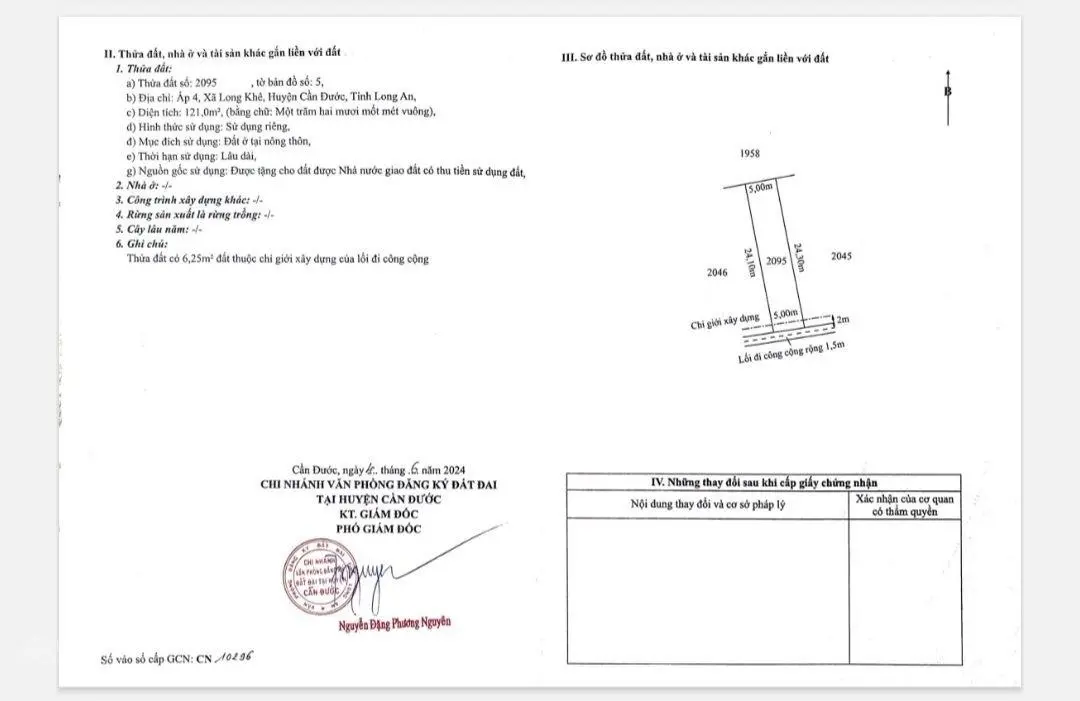 Nhà 2 tầng cặp bên khu công nghiệp Cầu Tràm thuận tiện cho thuê