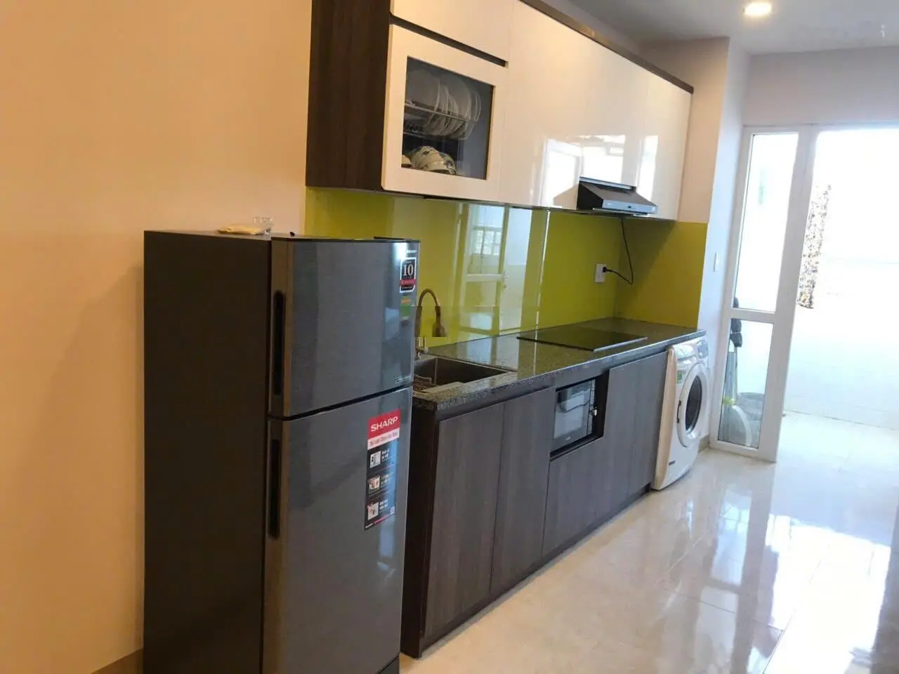 Chủ bán nhanh căn 68m2 Mường Thanh 04, 2PN, 2WC view sông chỉ 1,65 tỷ bao hết, LH 0906 549 *** Sơn