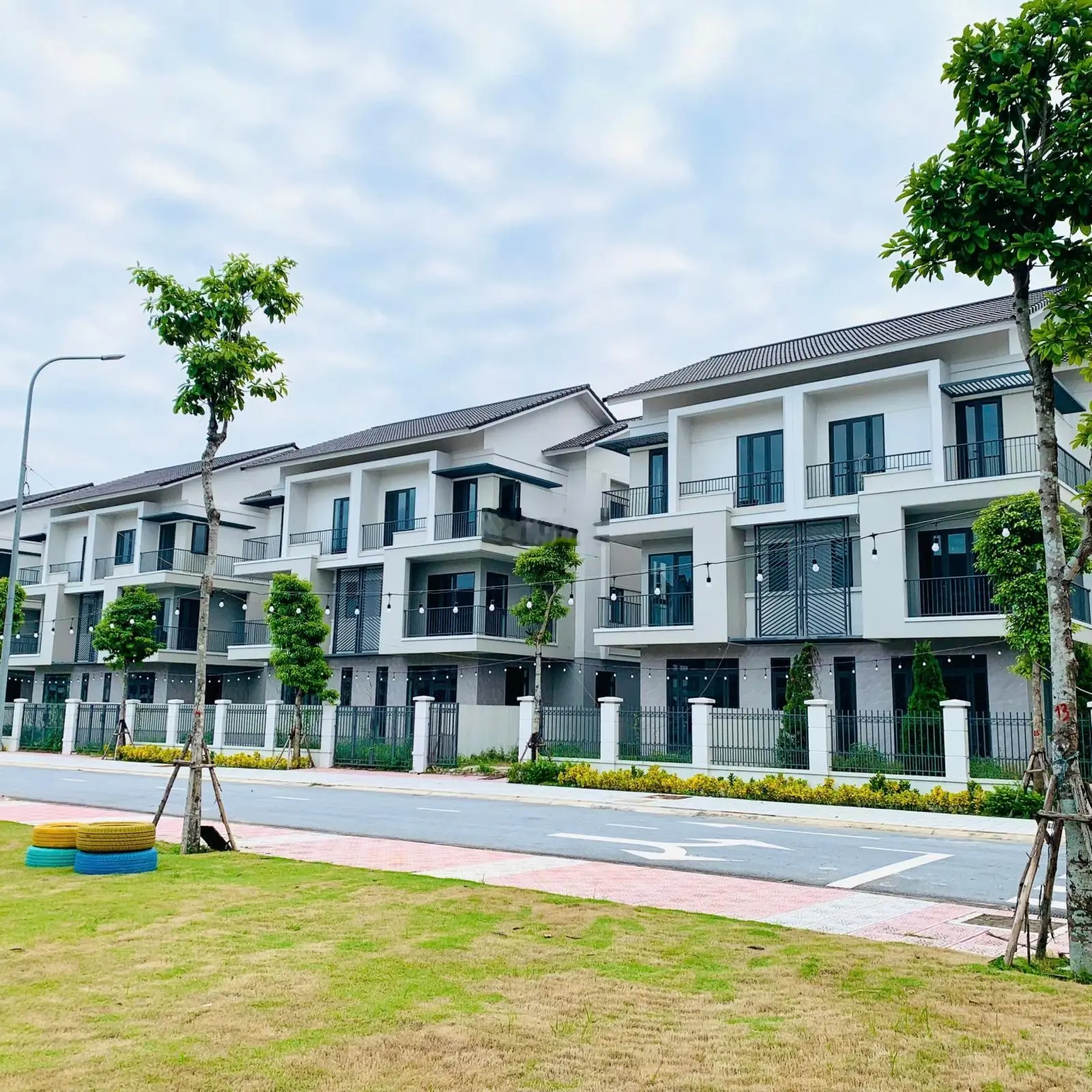 Bán biệt thự view đẹp 10,308 tỷ, 180m2 tại dự án Centa Riverside Từ Sơn, Bắc Ninh