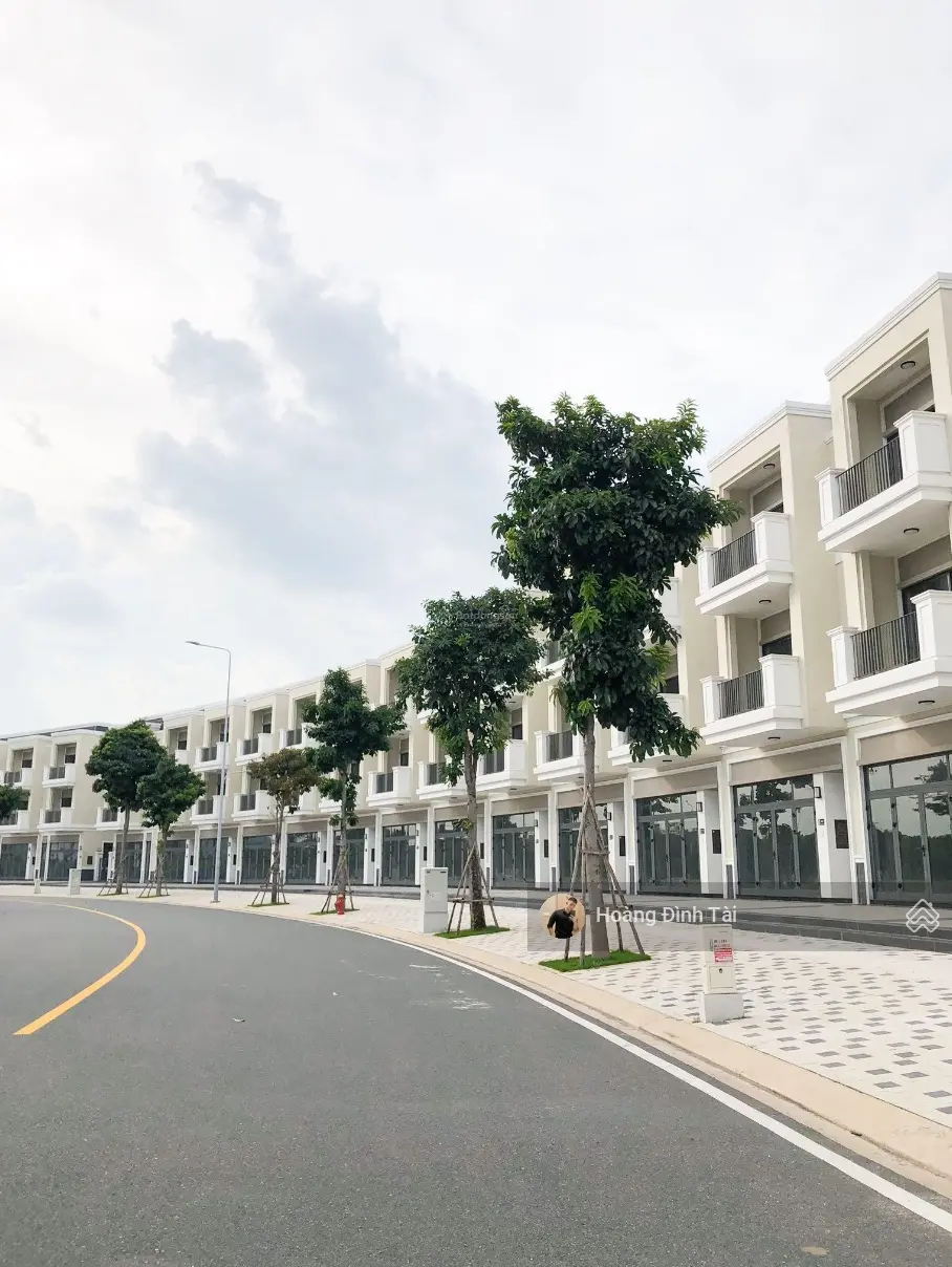 Bán shophouse Aqua City đã nhận nhà, trục đường 22m The Suite giá 8.3 tỷ all in