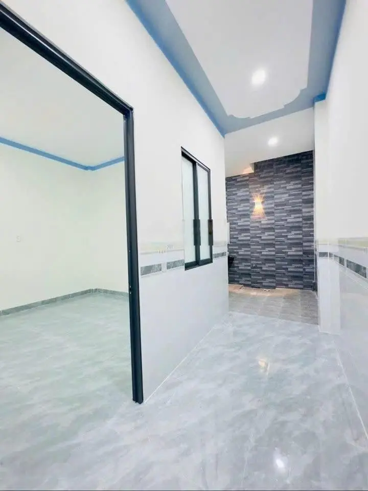 Bán nhà 1L - 2PN ngay chợ Bà Hom 40m2 thổ cư 100%. - sổ riêng (công chứng ngay)