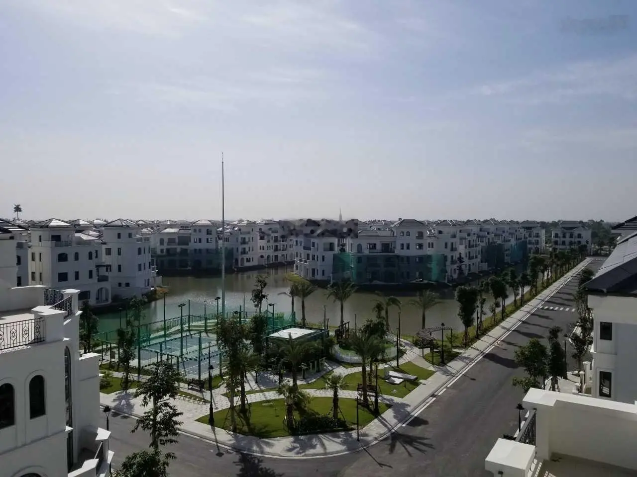 Chuyển nhượng căn liền kề xẻ khe gần sát công viên khu đô thị Vinhomes Marina, Lê Chân, Hải Phòng