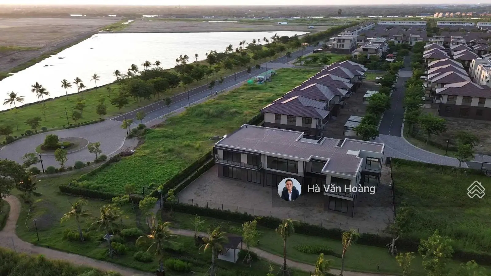 Bán dinh thự sông 1431,86m2 đẹp nhất và to nhất khu đô thị Waterpoint - Hàng chủ đầu tư