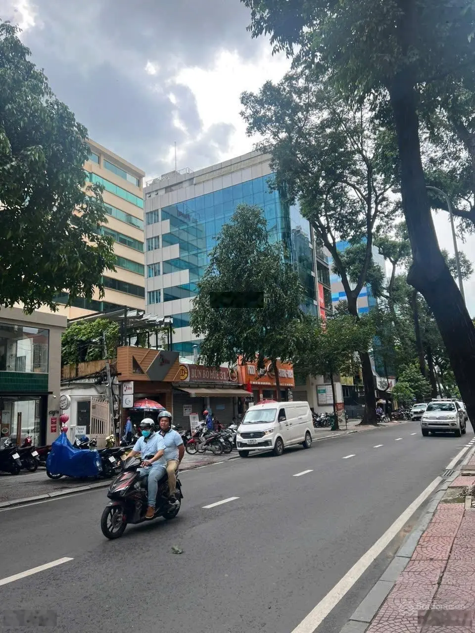 Siêu Phẩm Toà Building MT Nguyễn Thị Minh Khai, Quận 1(13x45) 3 Hầm+13 tầng, Hdt: 1,2 tỷ/th. 400 tỷ