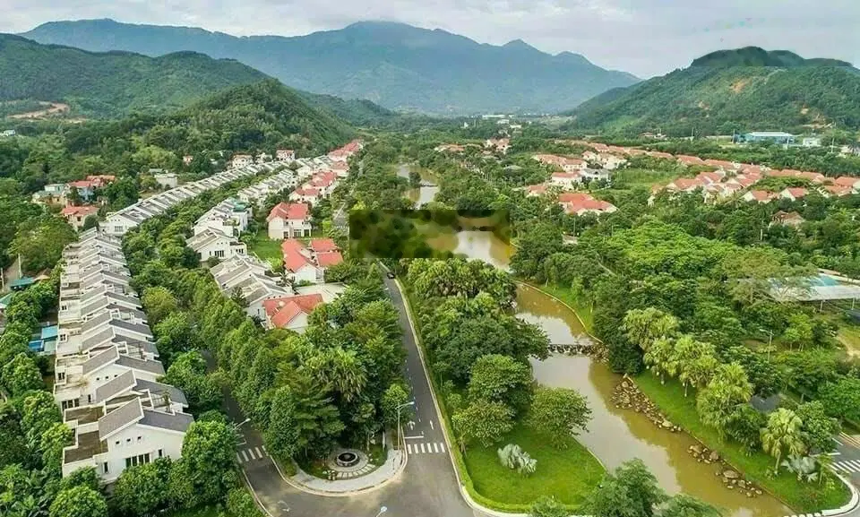 Bán biệt thự tại Xanh Villas, Đại lộ Thăng Long, Tiến Xuân, Thạch Thất, Hà Nội, 18 tỷ, 240m2